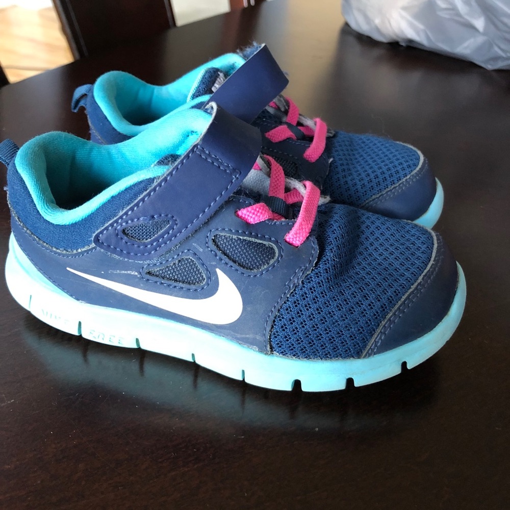 Nike little girls size 10